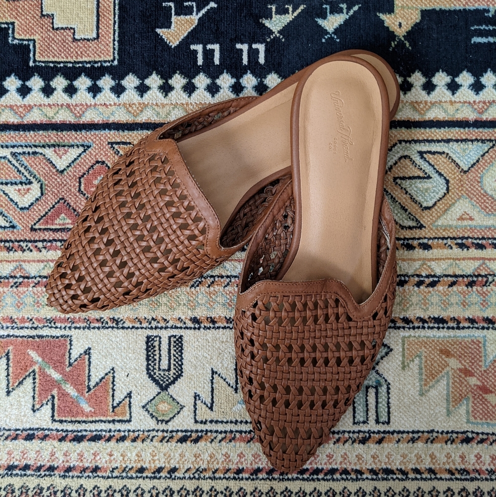 Brown Mules, size 7 EUC